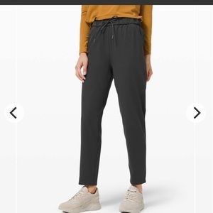 NWOT Lululemon Stretch High-Rise Pant 7/8 Length: Size 4, Graphite Grey